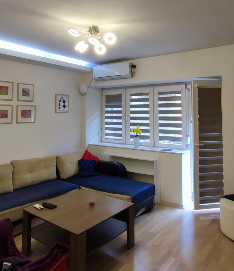 Skopje Contemporary Apartment Exterior photo